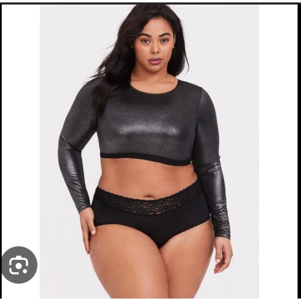 Torrid Curve Silver Metallic Long Sleeve Crop Top - Size‎ 2 Rave Top